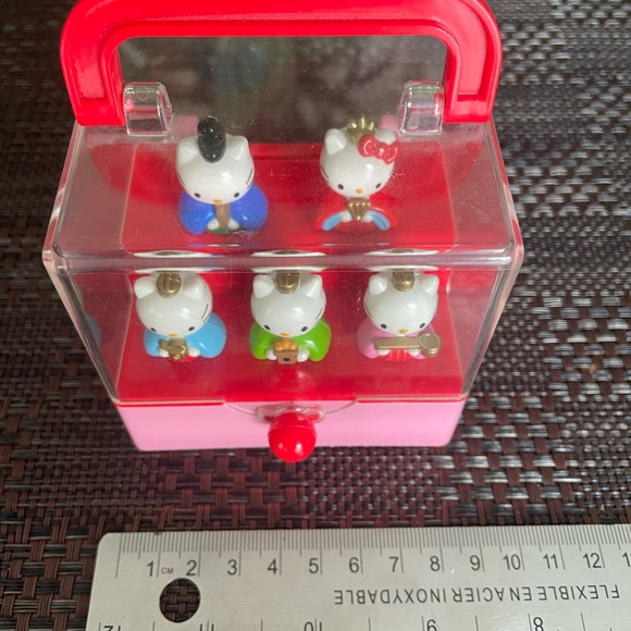 Hello Kitty Vintage Hinamatsuri Plastic Set - Picture 9 of 11